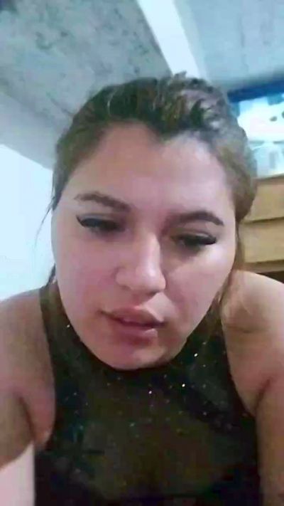 Colo555 live cam on Cam4