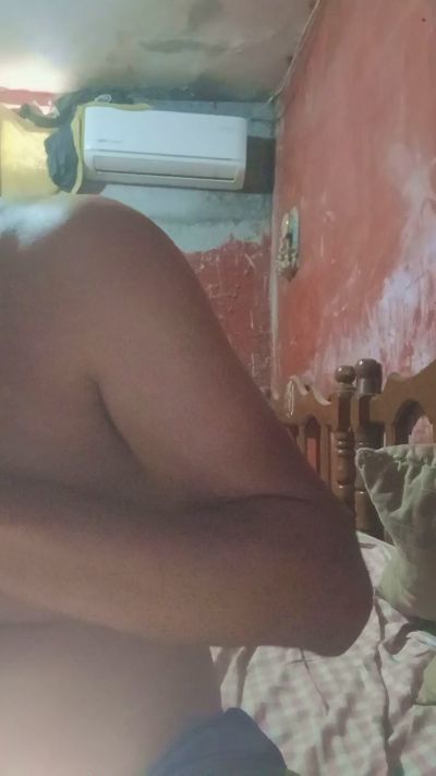 Comandante07 live cam on Cam4