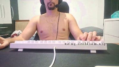 Comedorhard_gp live cam on Cam4