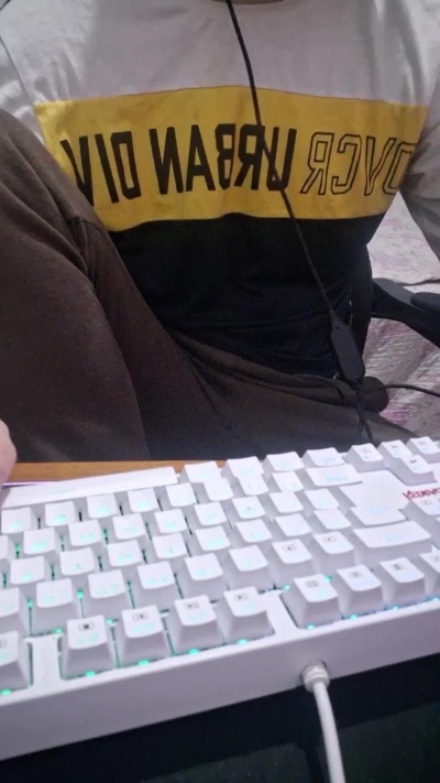 Comedorhard_gp live cam on Cam4