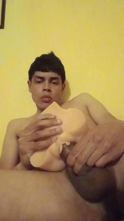 Consentido0 live cam on Cam4