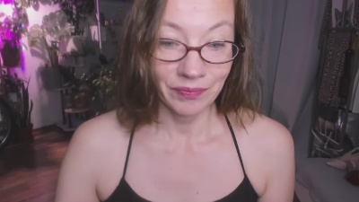 ConstanciaFly live cam on Cam4