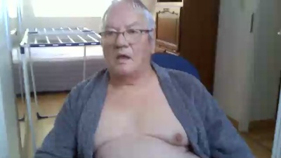 Contact27110 live cam on Cam4