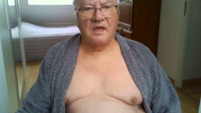 Contact27110 live cam on Cam4