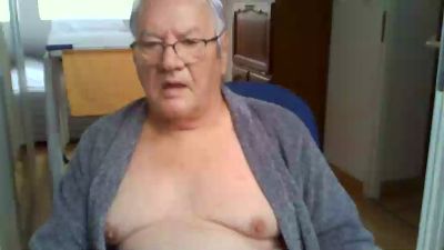 Contact27110 live cam on Cam4