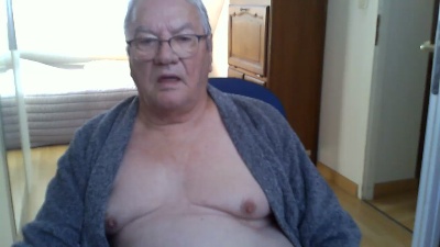 Contact27110 live cam on Cam4