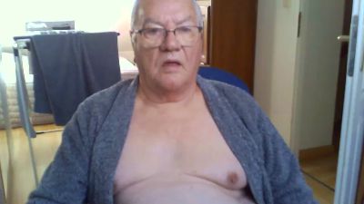 Contact27110 live cam on Cam4