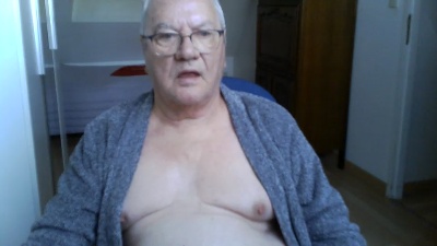 Contact27110 live cam on Cam4