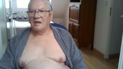Contact27110 live cam on Cam4