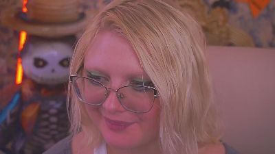 CoolTatiss live cam on Cam4