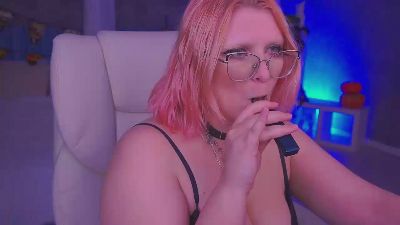 CoolTatiss live cam on Cam4