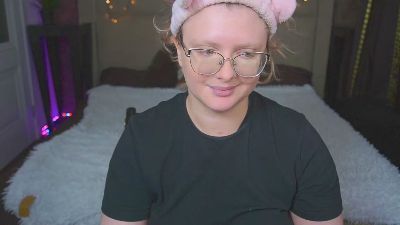 CoolTatiss live cam on Cam4