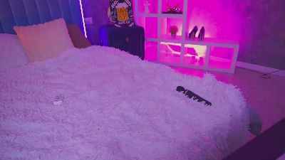 CoolTatiss live cam on Cam4