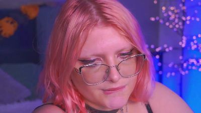 CoolTatiss live cam on Cam4