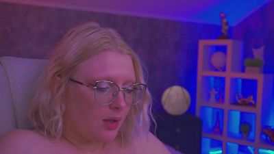 CoolTatiss live cam on Cam4
