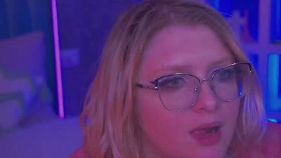 CoolTatiss live cam on Cam4