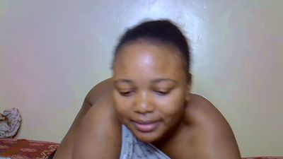 Coolpretty234 live cam on Cam4
