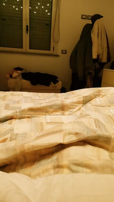 Webcam uomo dal vivo da Italia con Coppiettafelice