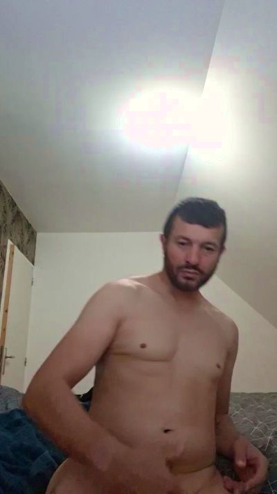 Coquin29 live cam on Cam4