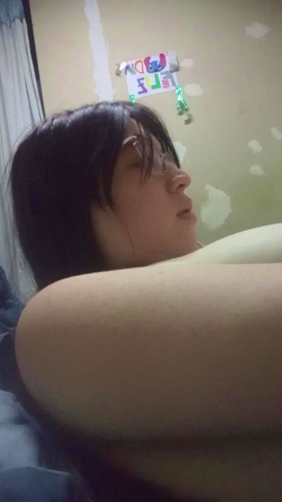 Coral_Mateo live cam on Cam4
