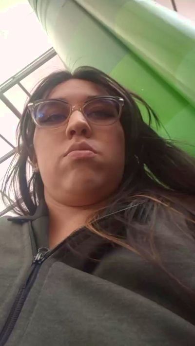 Coral_Mateo live cam on Cam4