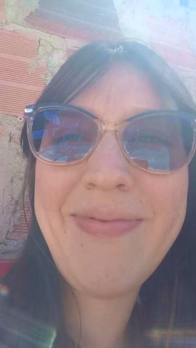Coral_Mateo live cam on Cam4
