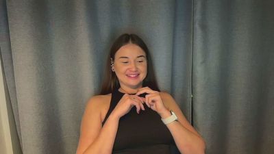 CoralieViccica live cam on Cam4