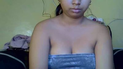Coralliah live cam on Cam4