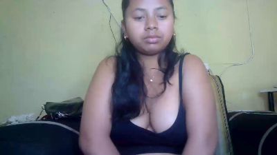 Coralliah live cam on Cam4