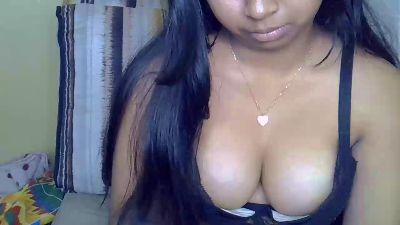 Coralliah live cam on Cam4