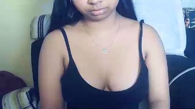 Coralliah live cam on Cam4