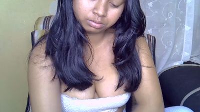 Coralliah live cam on Cam4