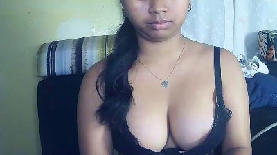 Coralliah live cam on Cam4