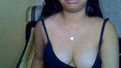 Coralliah live cam on Cam4
