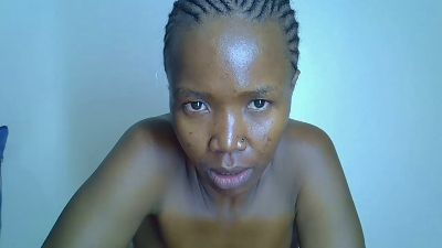 Corallove1 live cam on Cam4