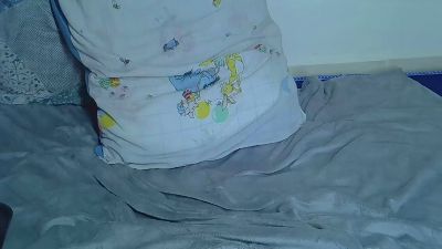 Corallove1 live cam on Cam4