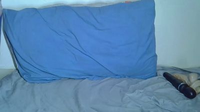 Corallove1 live cam on Cam4