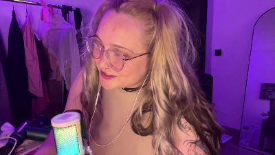 CordiePeinado live cam on Cam4
