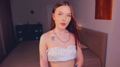 CoreenIp live cam on Cam4