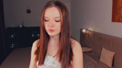 CoreenIp live cam on Cam4