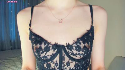 CorieRando live cam on Cam4