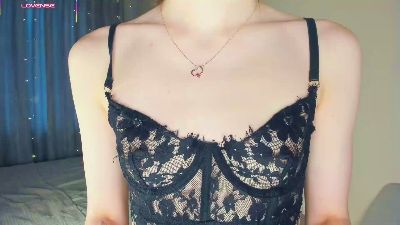 CorieRando live cam on Cam4