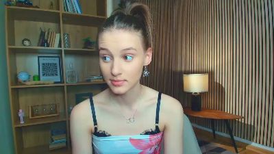 CorieRando live cam on Cam4