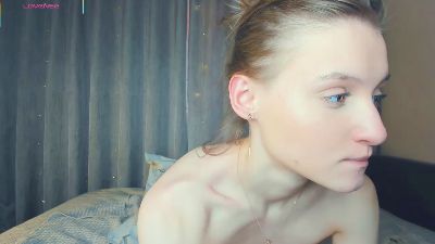CorieRando live cam on Cam4