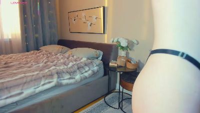 CorieRando live cam on Cam4