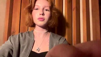 CorinnaRemian live cam on Cam4