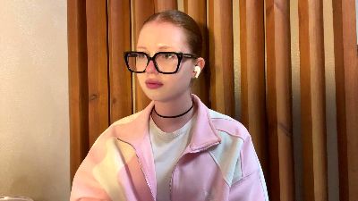 CorinnaRemian live cam on Cam4