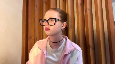 CorinnaRemian live cam on Cam4