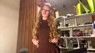CorinnaRemian live cam on Cam4