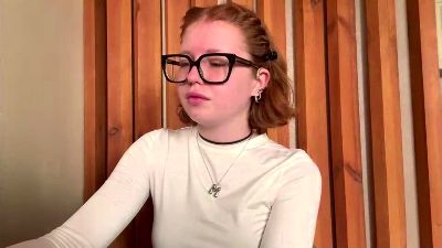 CorinnaRemian live cam on Cam4